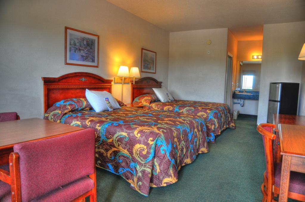 Lone Star Inn&Suites Victoria Exterior foto
