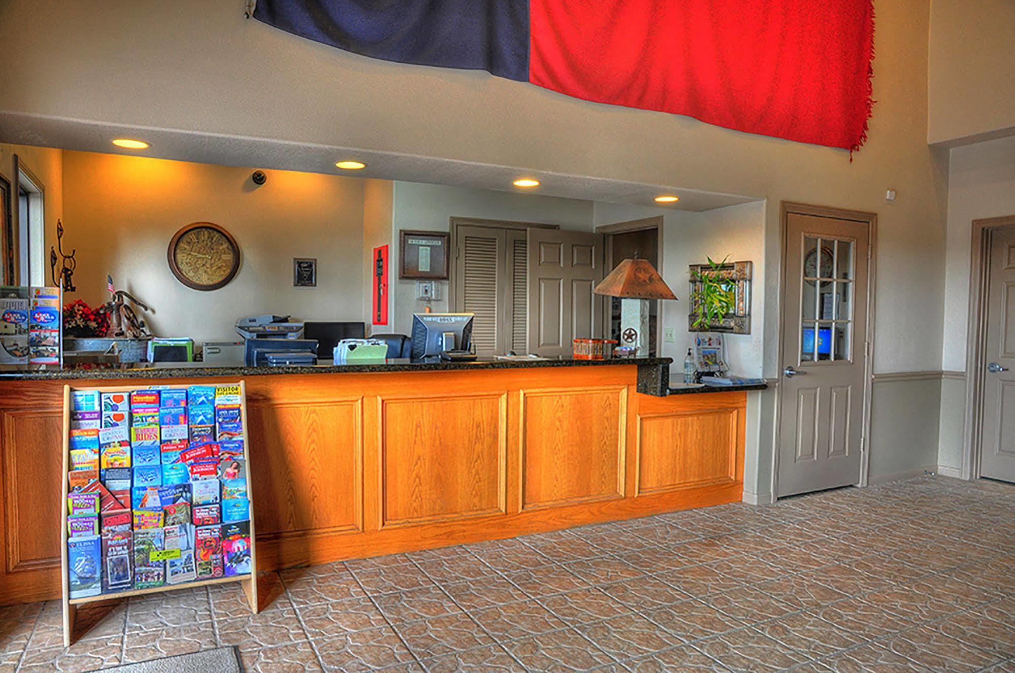 Lone Star Inn&Suites Victoria Exterior foto